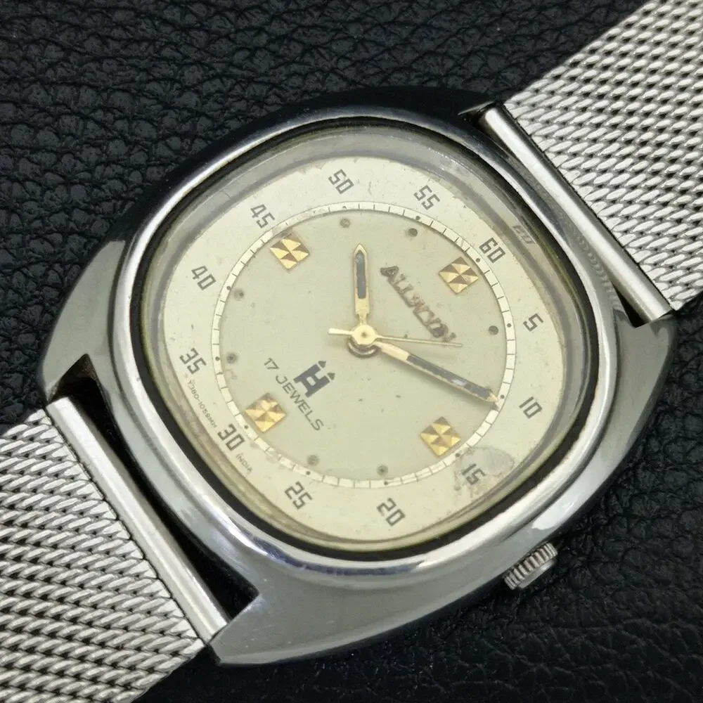 Vintage 1976 Allwyn Manual Mens Silver Watch W/Steel Strap & Gold accents